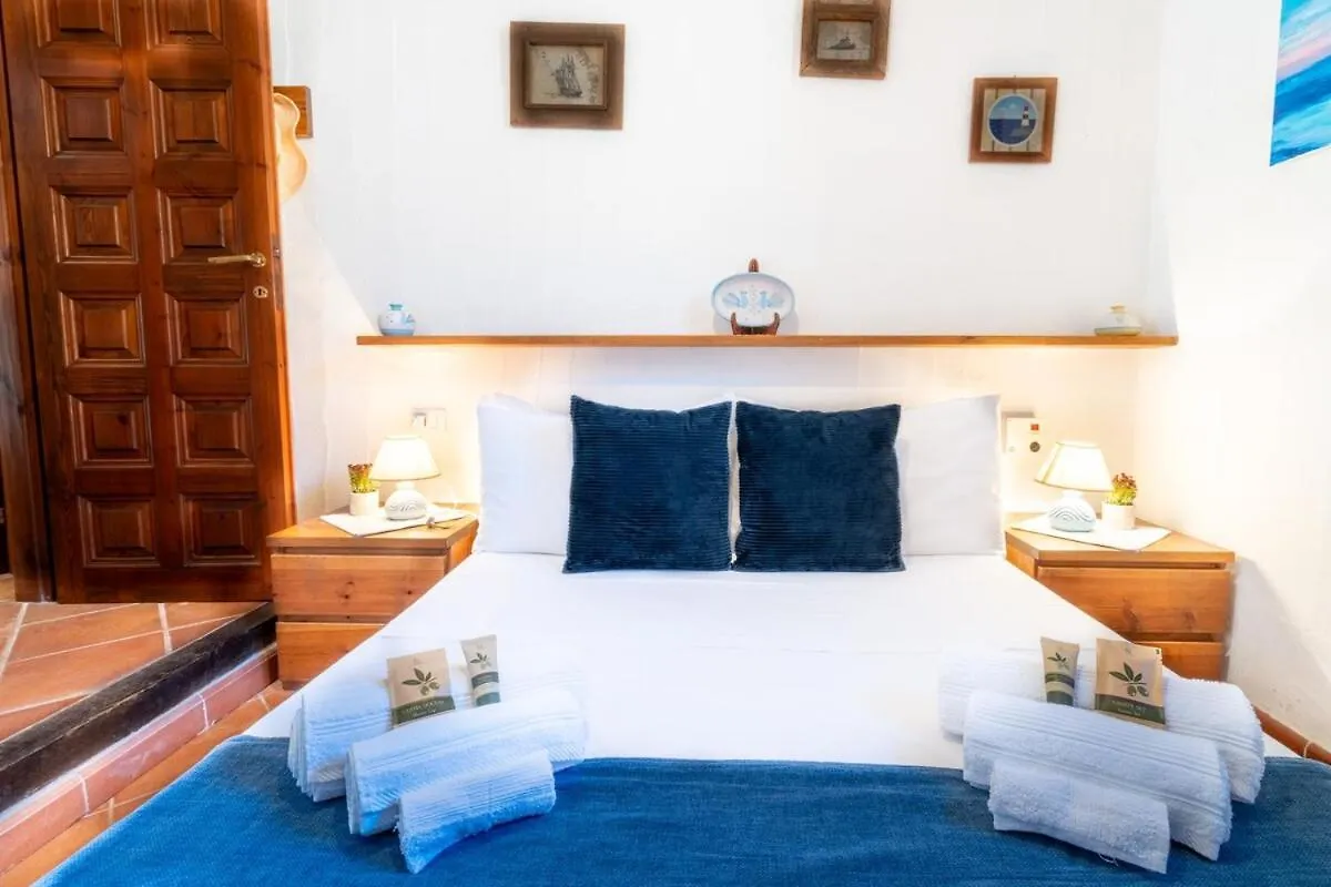 Esclusiva Punta Volpe, Villetta Con Accesso Sul Mare 罗马